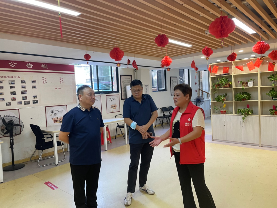 黃志剛、蘇千里帶隊赴湖南發(fā)展社區(qū)居家養(yǎng)老服務(wù)站點督查安全生產(chǎn)工作